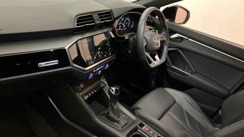 Audi Q3 35 TFSI Black Edition 5dr S Tronic Petrol Estate